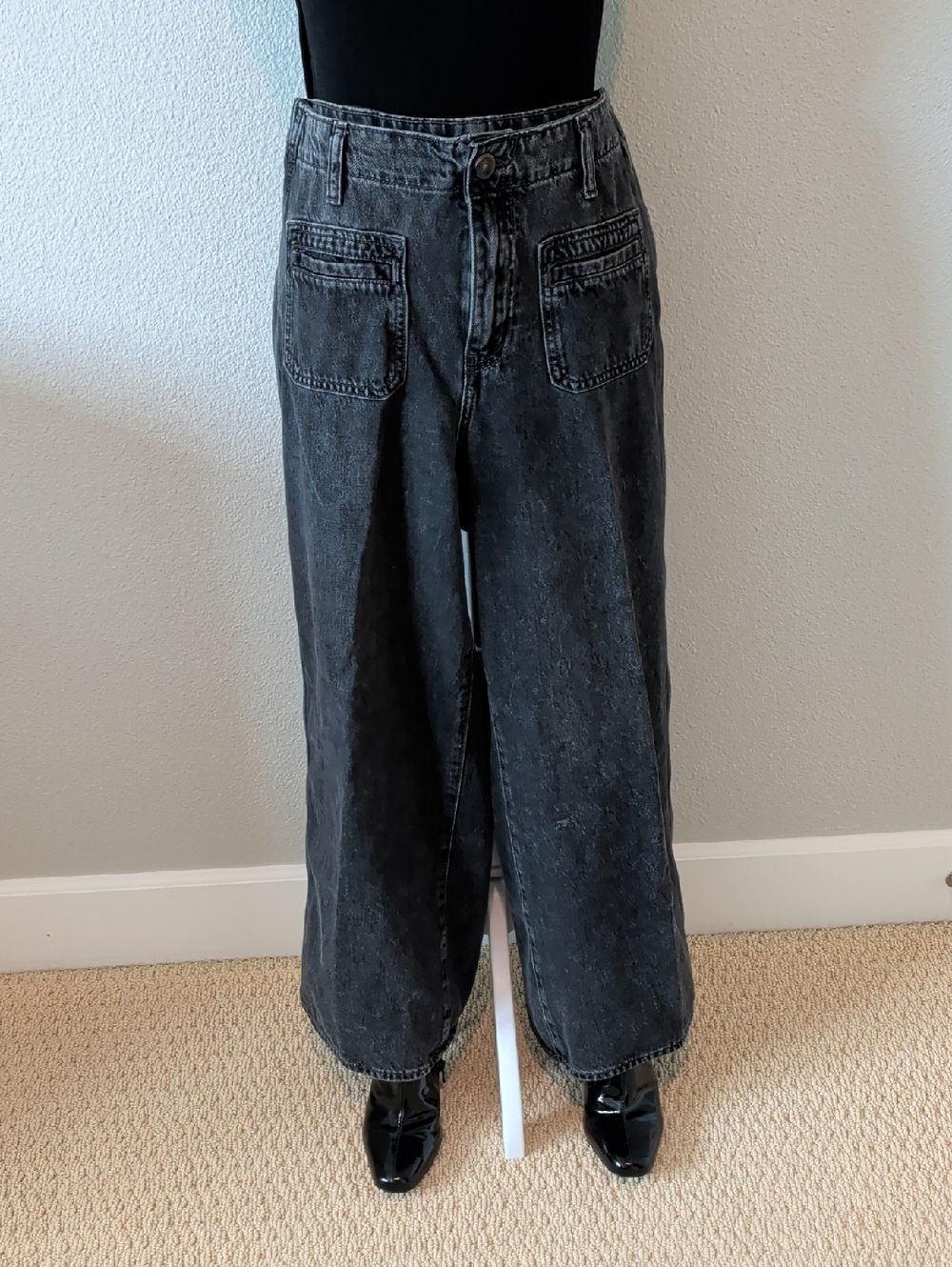 Old Navy Wide Leg Black Denim Jeans